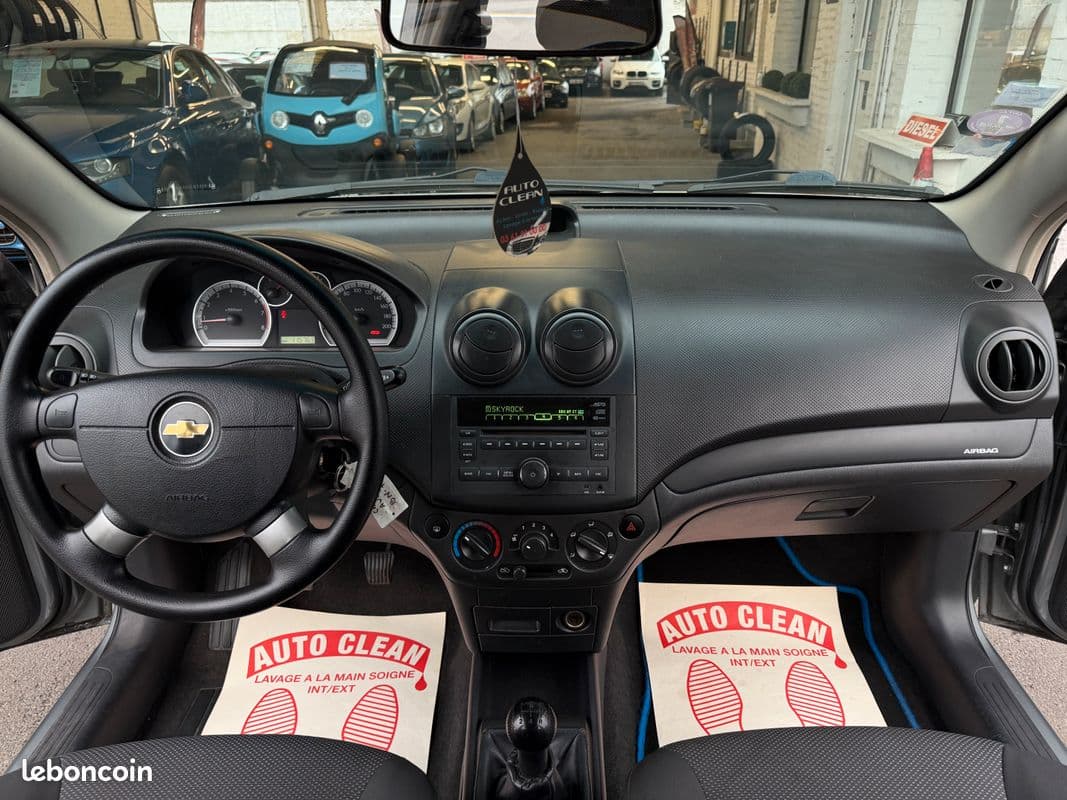 chevrolet aveo 2011 image 3