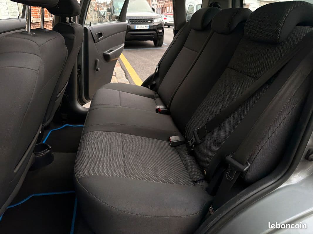 chevrolet aveo 2011 image 4