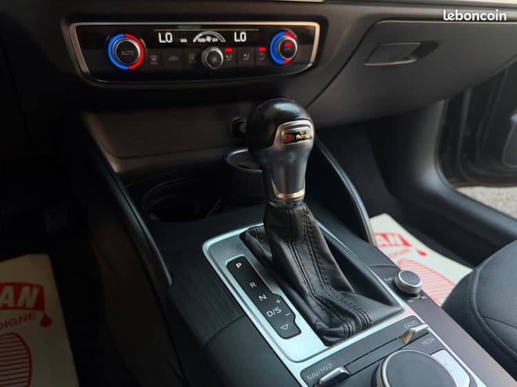 Loader 🇫🇷AUDI A3 II *Sportback 2019 BVA7 GARANTIE image