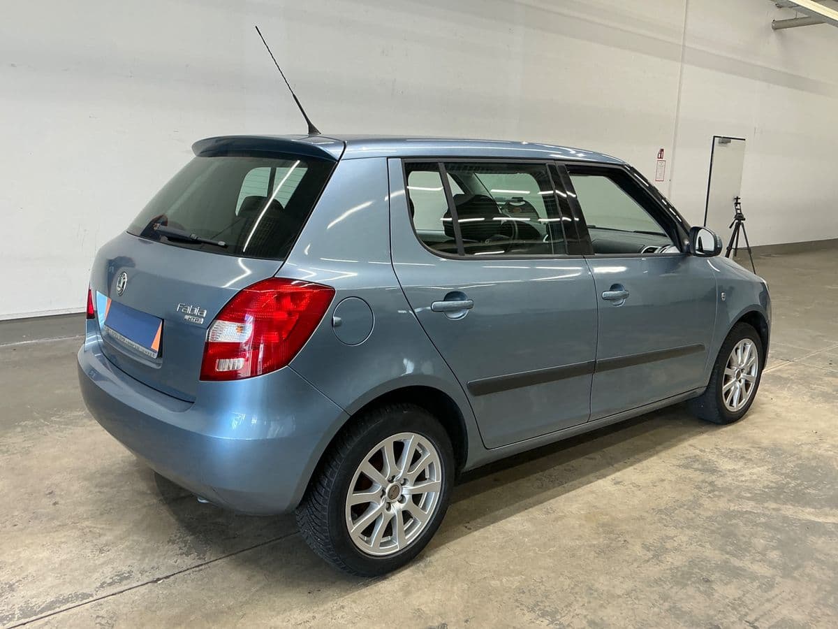 skoda Fabia 2007 image 2