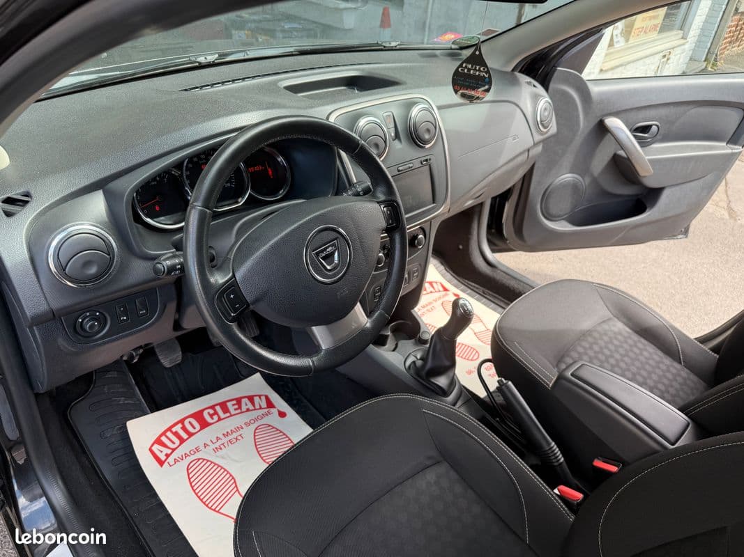 dacia logan 2015 image 3