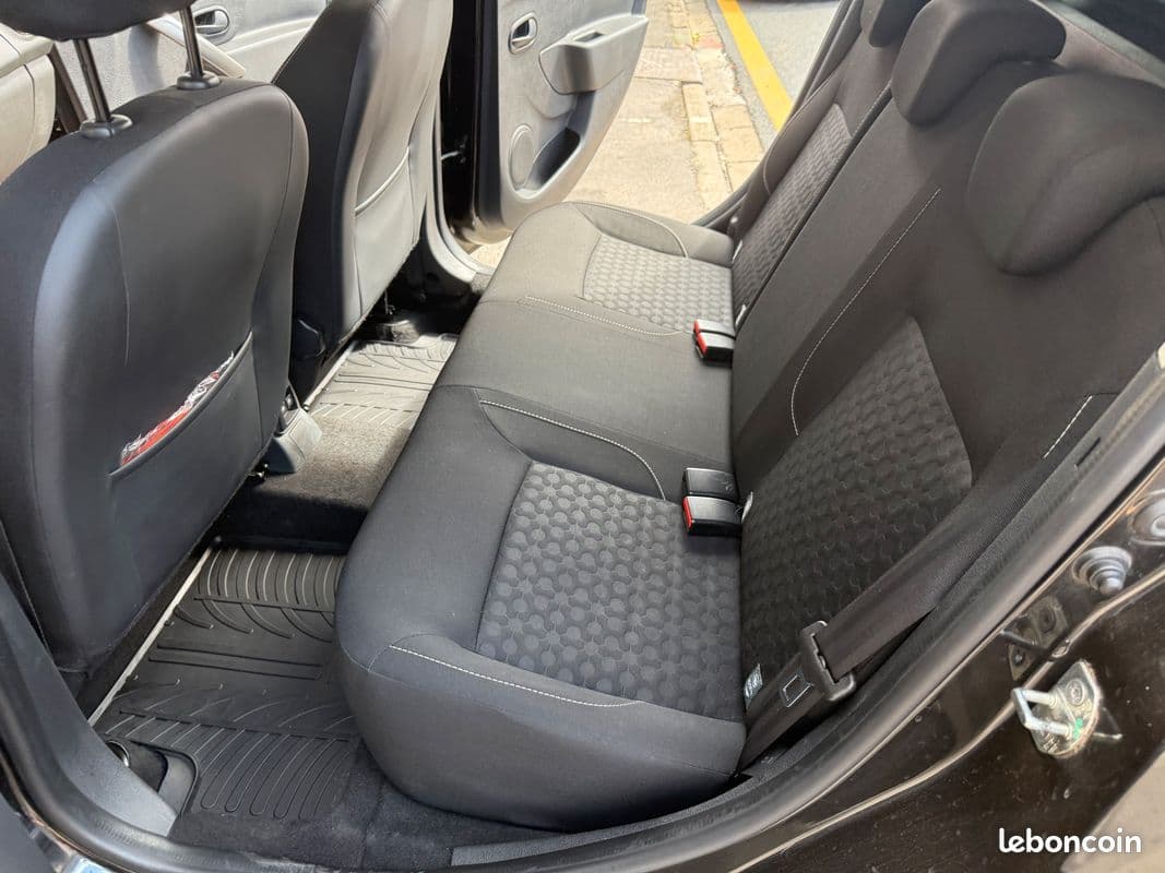 dacia logan 2015 image 4