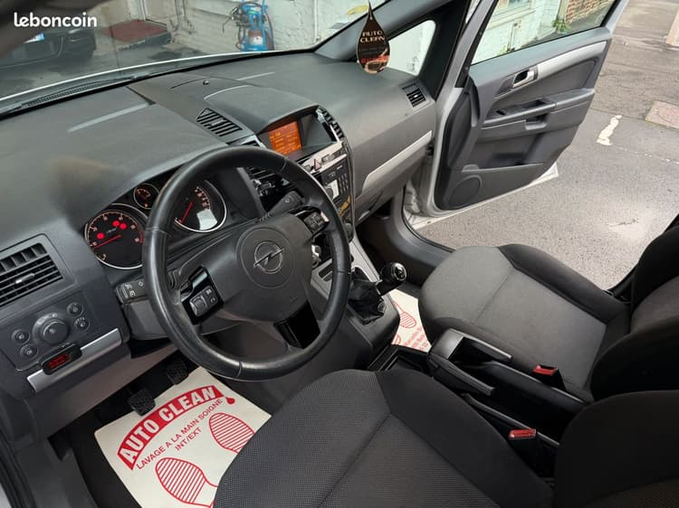 Loader 🇫🇷ZAFIRA B Ph2 1.7CDTi *7Places Distrib NEUF GARANTIE image