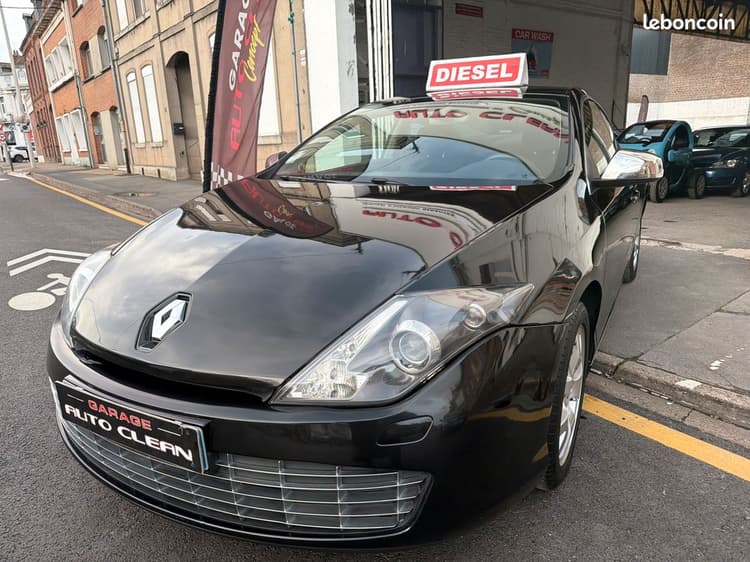 Loader 🇫🇷LAGUNA III COUPE 2.0DCi 150Ch *Distrib à chaîne GARANTIE image