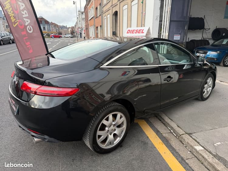 Loader 🇫🇷LAGUNA III COUPE 2.0DCi 150Ch *Distrib à chaîne GARANTIE image