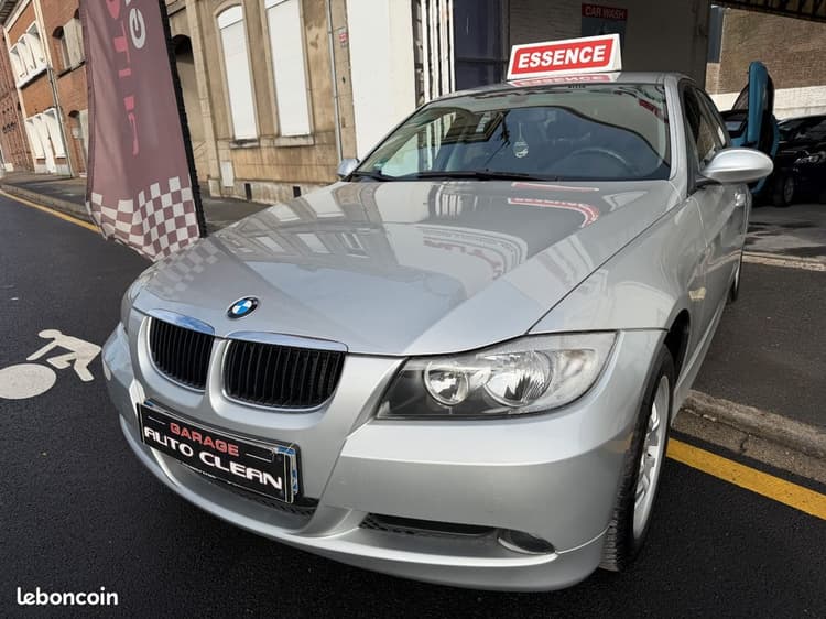 Loader BMW 320i 150Ch *CARNET à Jour Ess + GPL image