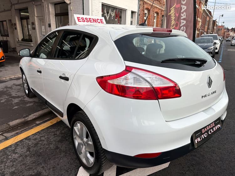 Loader MEGANE III Ph2 93.983Kms *CARNET à Jour GARANTIE image