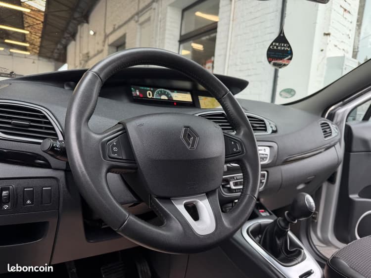 Loader SCENIC III 1.5 DCi *99.770Kms GPS SUIVI COMPLET image