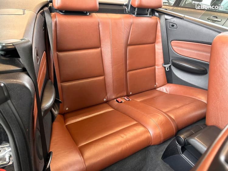 Loader 🇫🇷SERIE 1 Cabriolet 120i 170 Ch HISTORIQUE COMPLET image