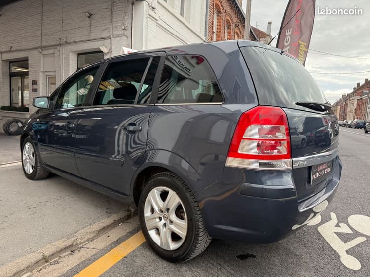Loader 🇫🇷ZAFIRA B Ph2 1.9CDTi *7Places 88.481Kms CARNET à jour chez OPEL image