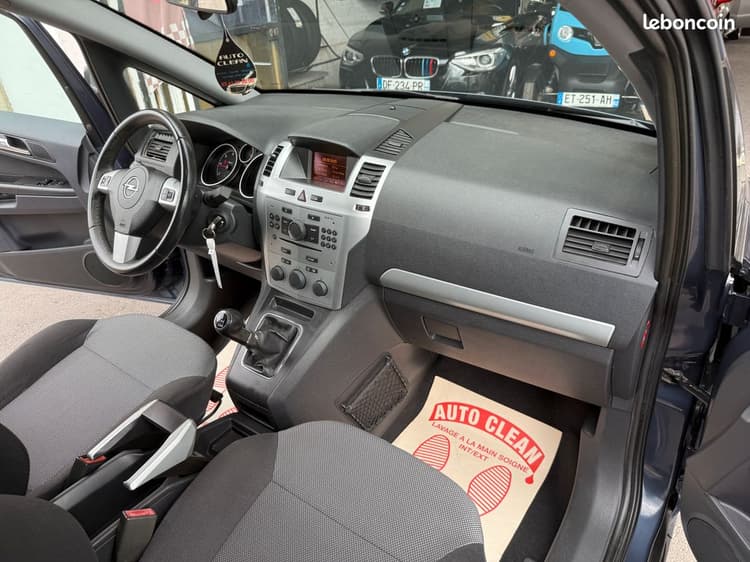 Loader 🇫🇷ZAFIRA B Ph2 1.9CDTi *7Places 88.481Kms CARNET à jour chez OPEL image